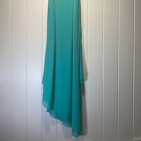 BCBGMaxAzria Green Asymmetrical Halter Sundress - Picture 8 of 9
